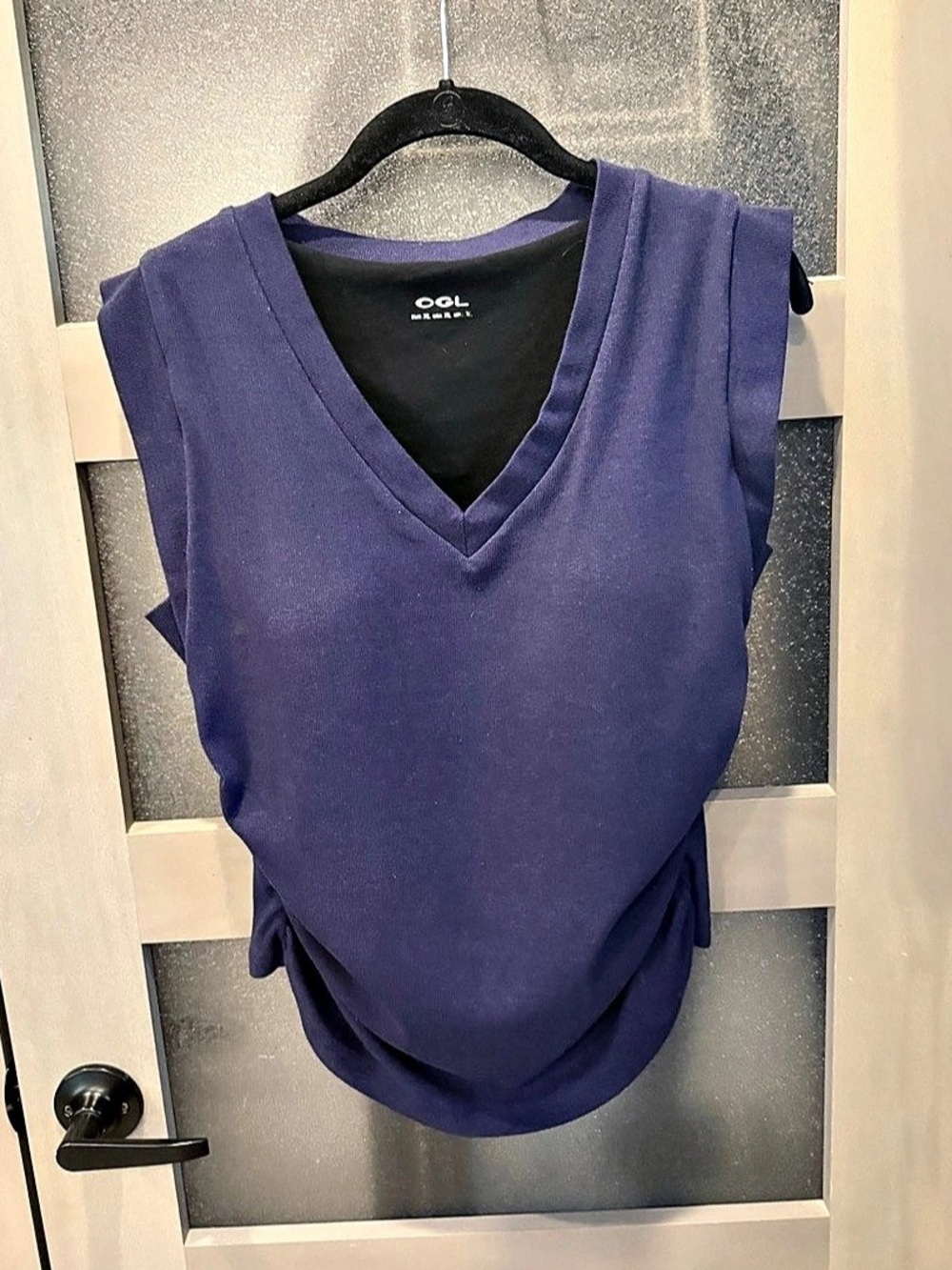 OGL Brami V-Neck Tank in Navy Blue, Size XL